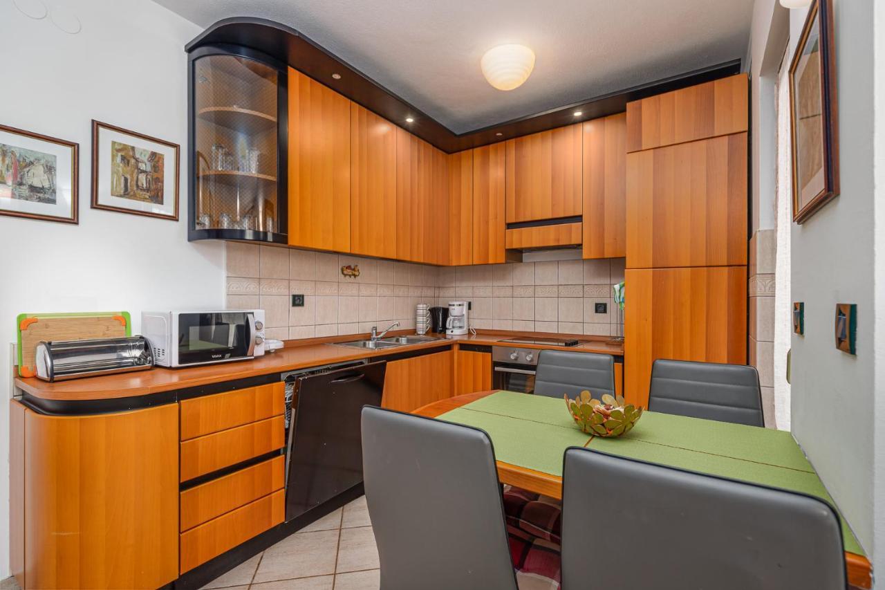 Sea View Apartment - Roberto Porec Exterior photo