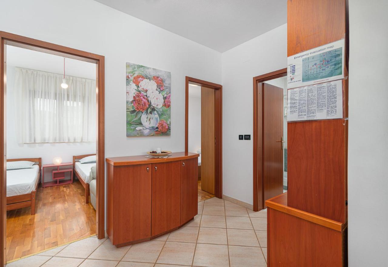 Sea View Apartment - Roberto Porec Exterior photo